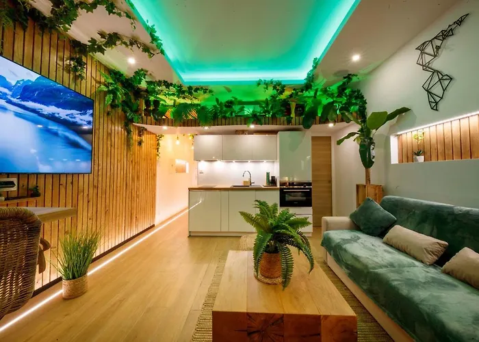 06k3 - La Pagoda Unique Et Atypique A 30 M De La